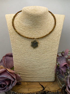 Exclusivo Collar Cerámica Flor caza