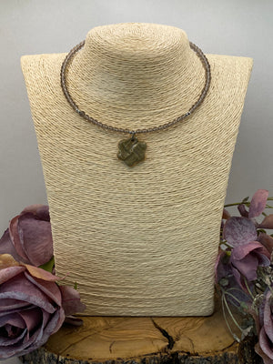 Exclusivo Collar Cerámica Flor caza