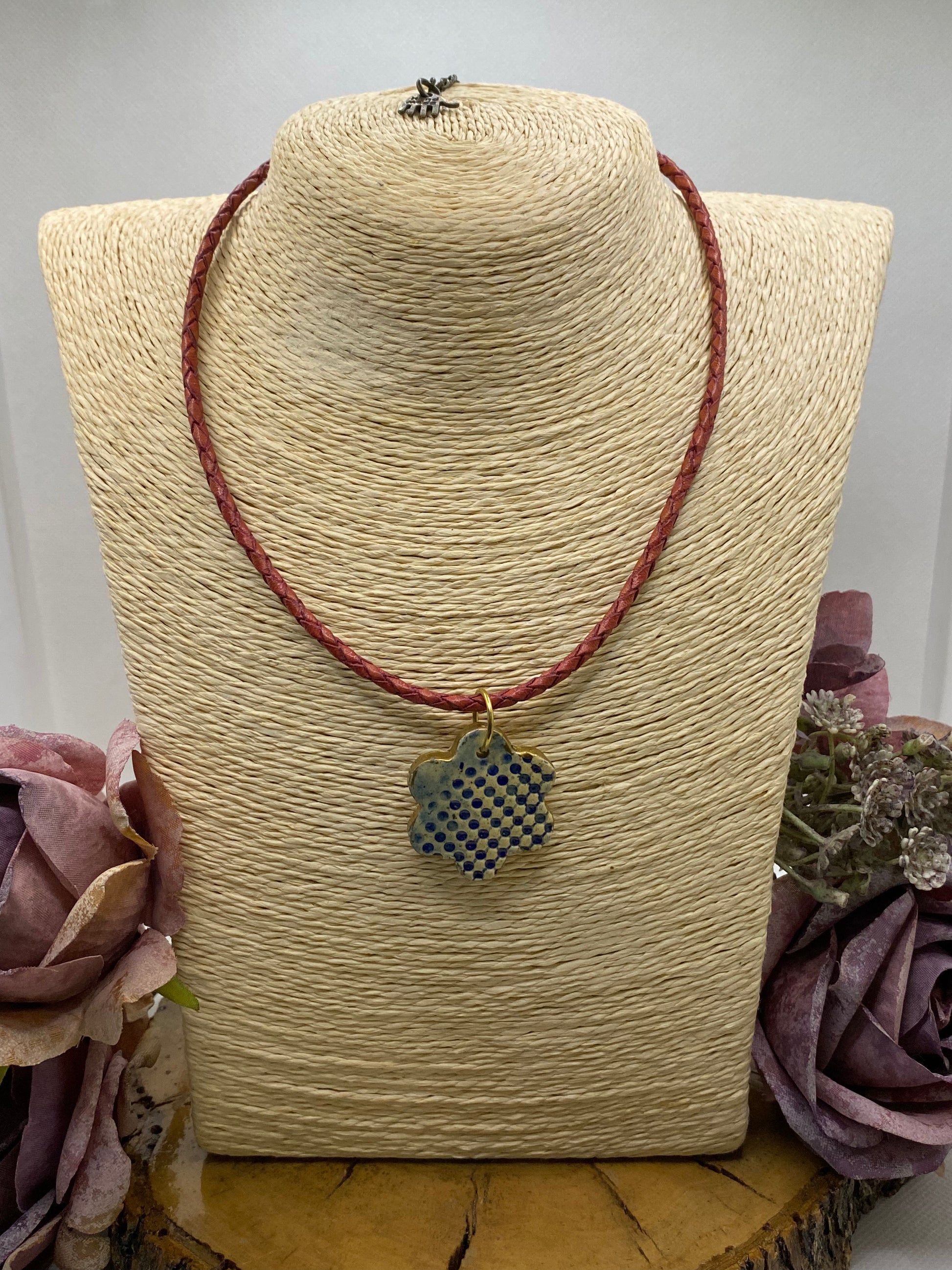 Exclusivo Collar Cerámica Puntos