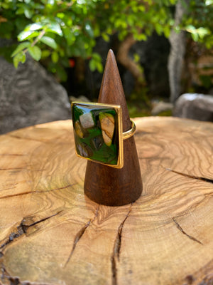 Exclusivo Anillo Piedras Cuadrado Dorado