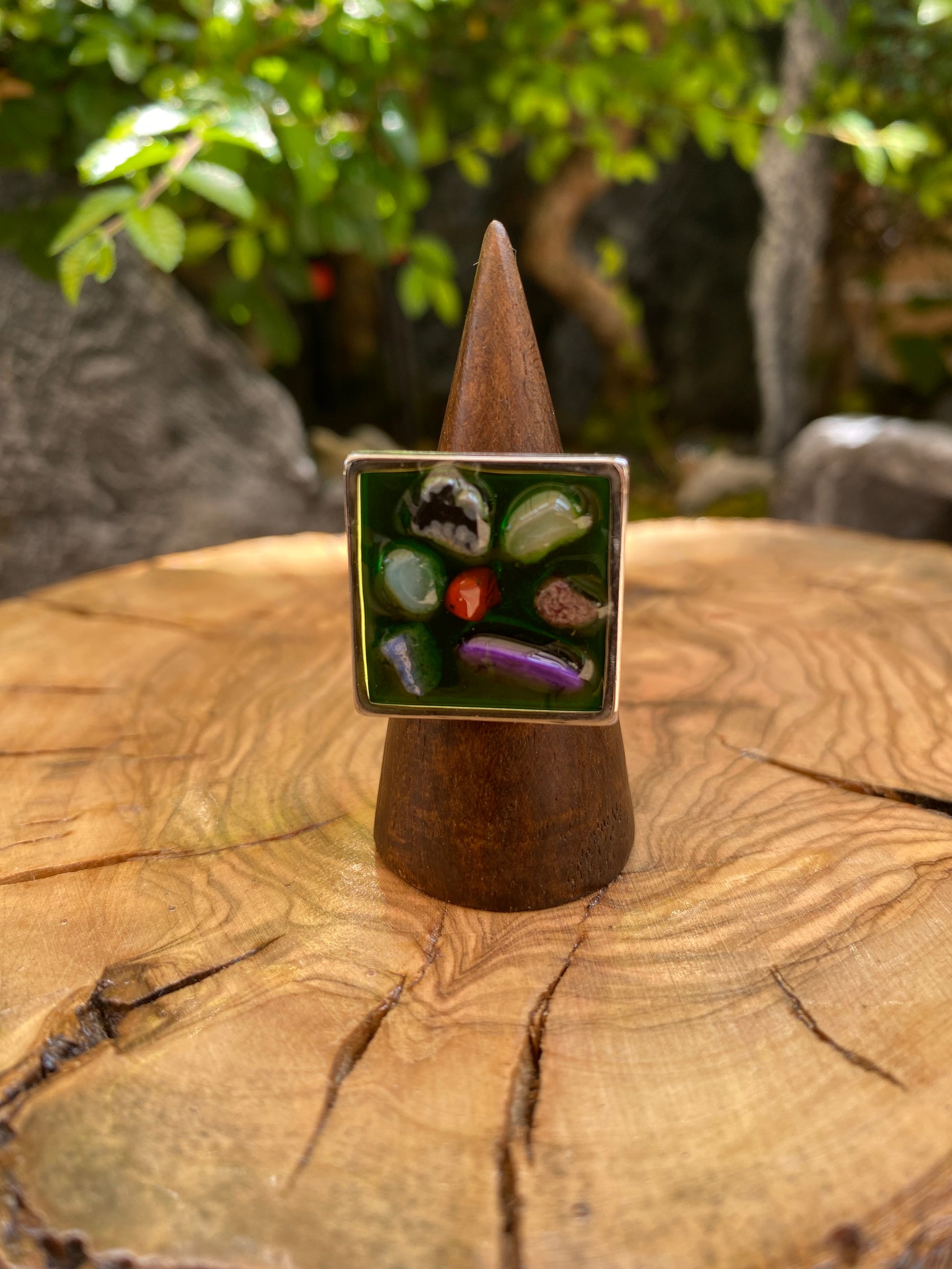 Exclusivo Anillo Piedras Cuadrado Plateado