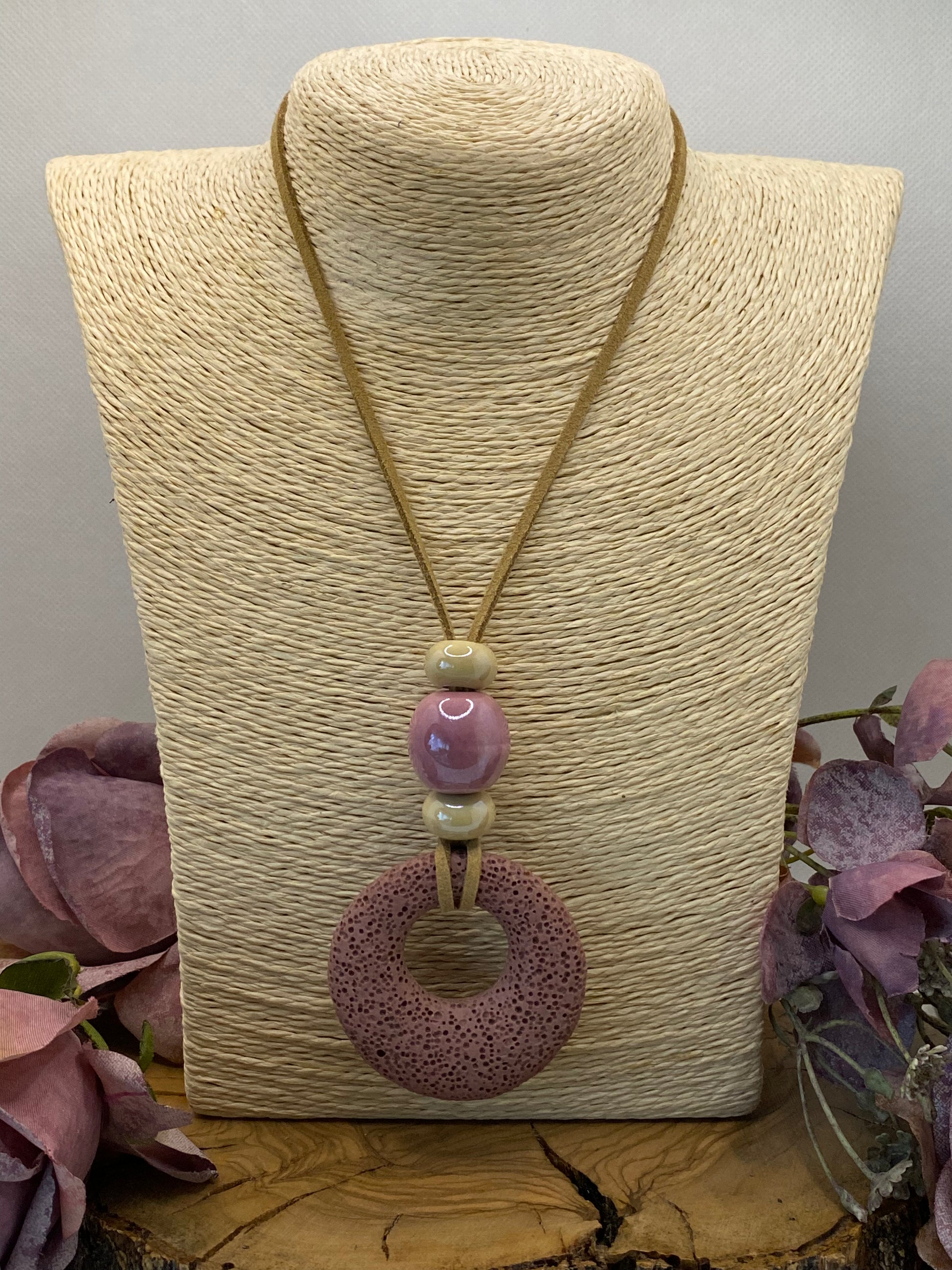 Collar Ante. Modelo Donut lava