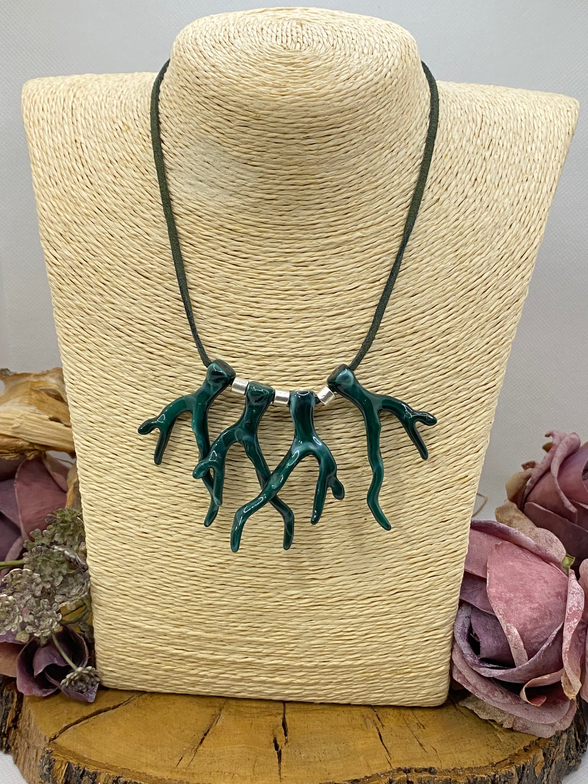 Collar Ante. Modelo Corales