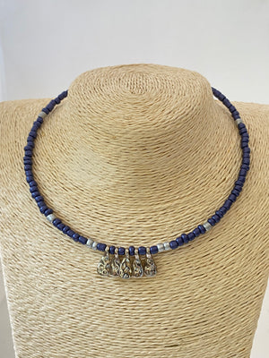 Collar Bolitas. Modelo Lágrimas plateadas