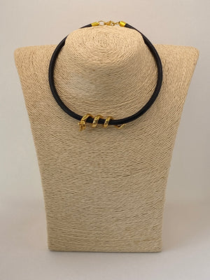 Collar Cuero. Modelo Serpiente