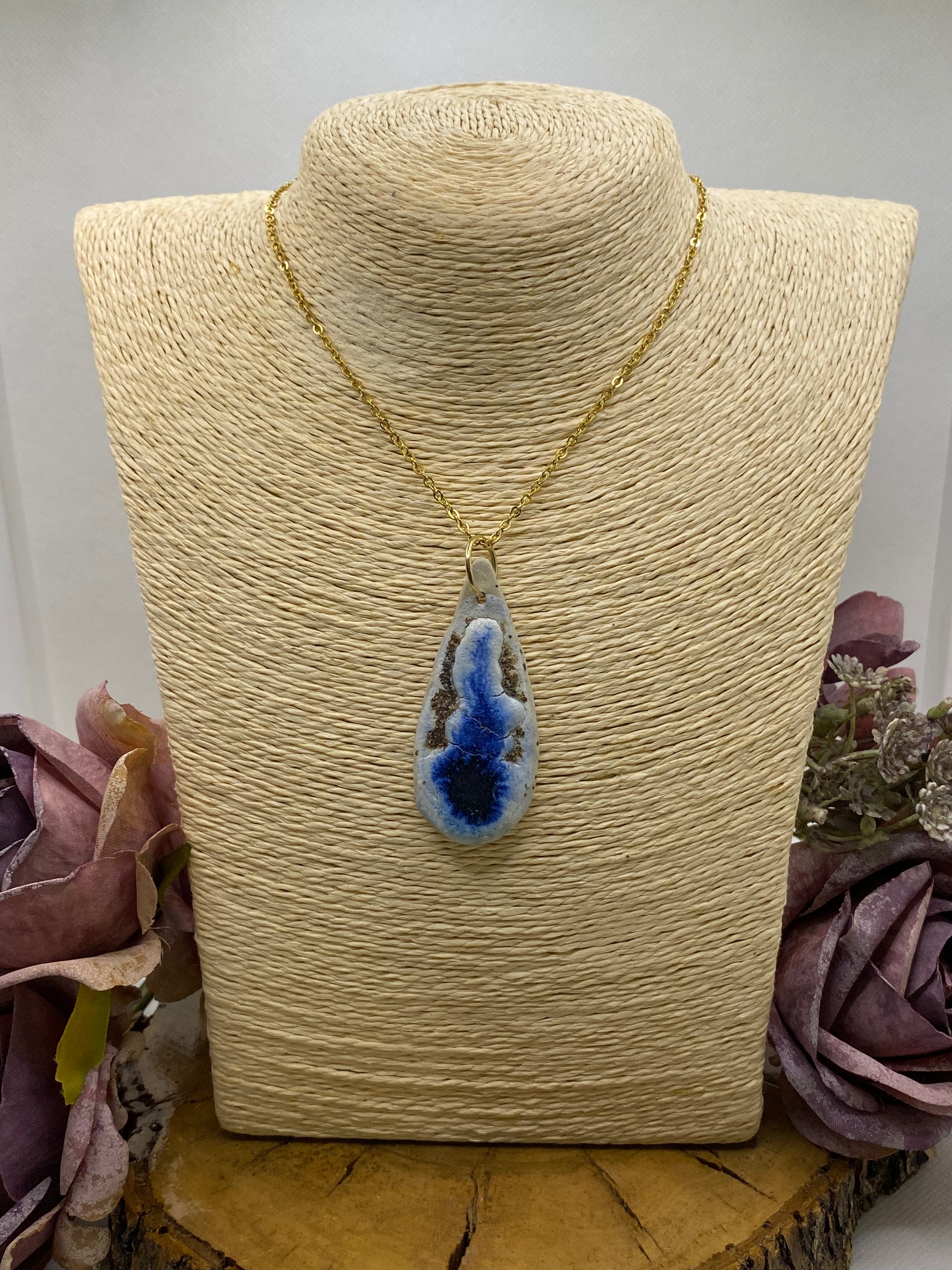 Exclusivo Collar Cerámica Lágrima de té