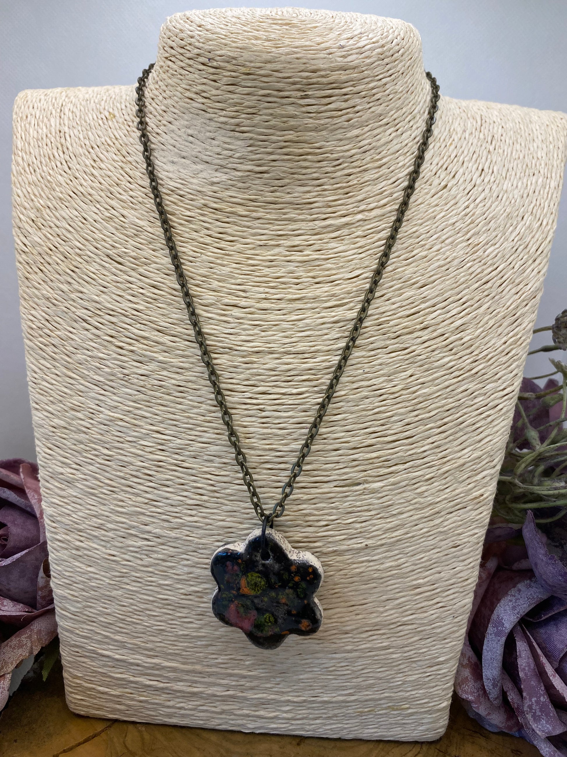 Exclusivo Collar Cerámica Sombras