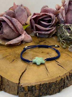 Pulsera Hilo macramé. Modelo Estrellita lava