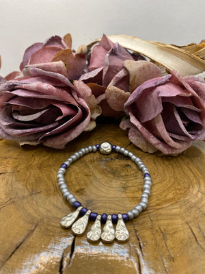 Pulsera Bolitas. Modelo Lágrimas plateadas