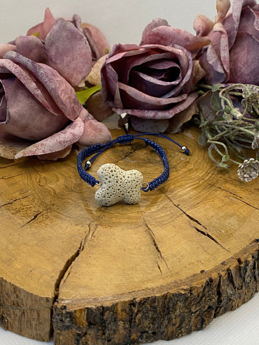 Pulsera Hilo macramé. Modelo Mariposa lava