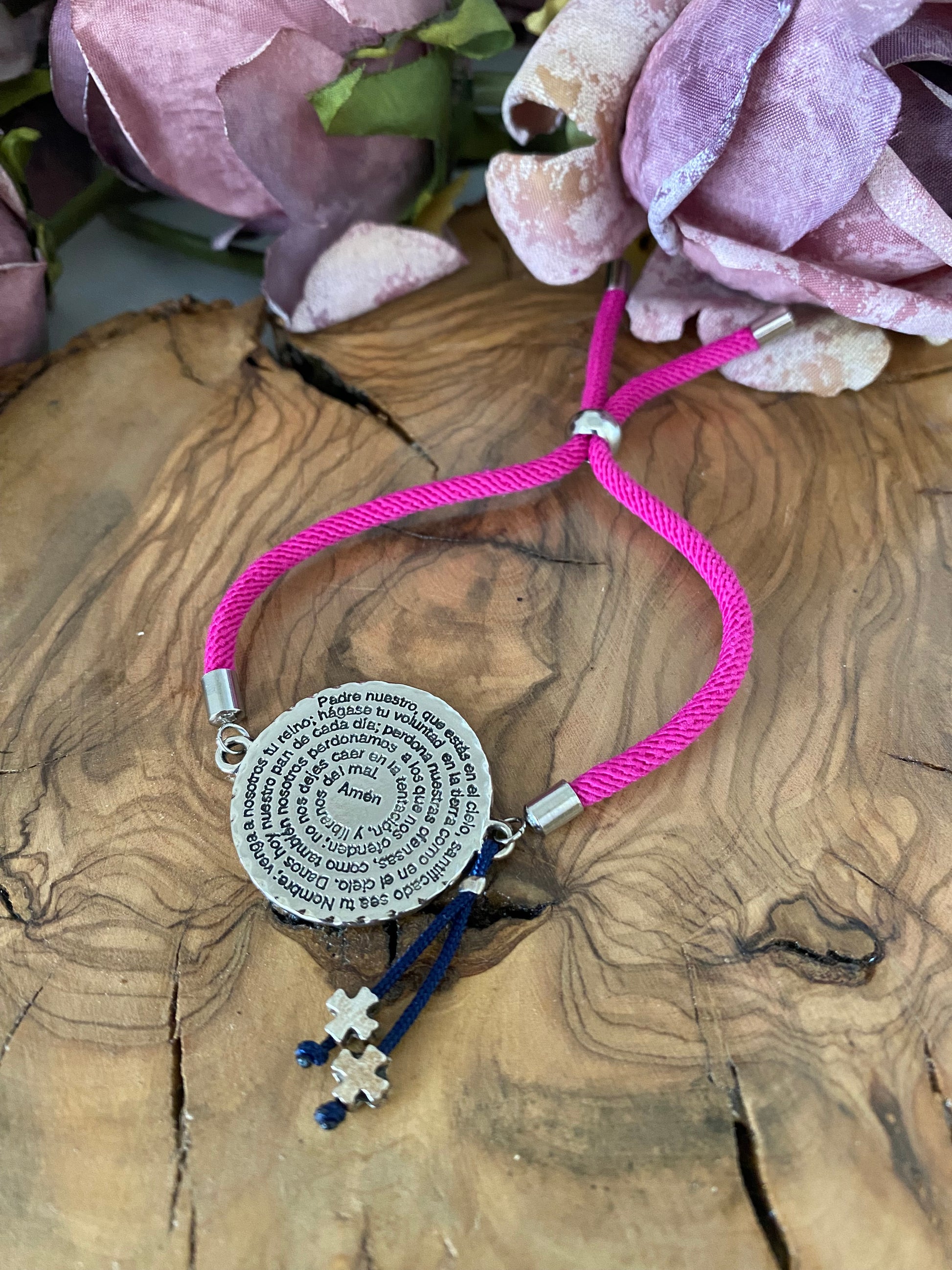 Pulsera Algodón. Modelo Lucía Padre Nuestro