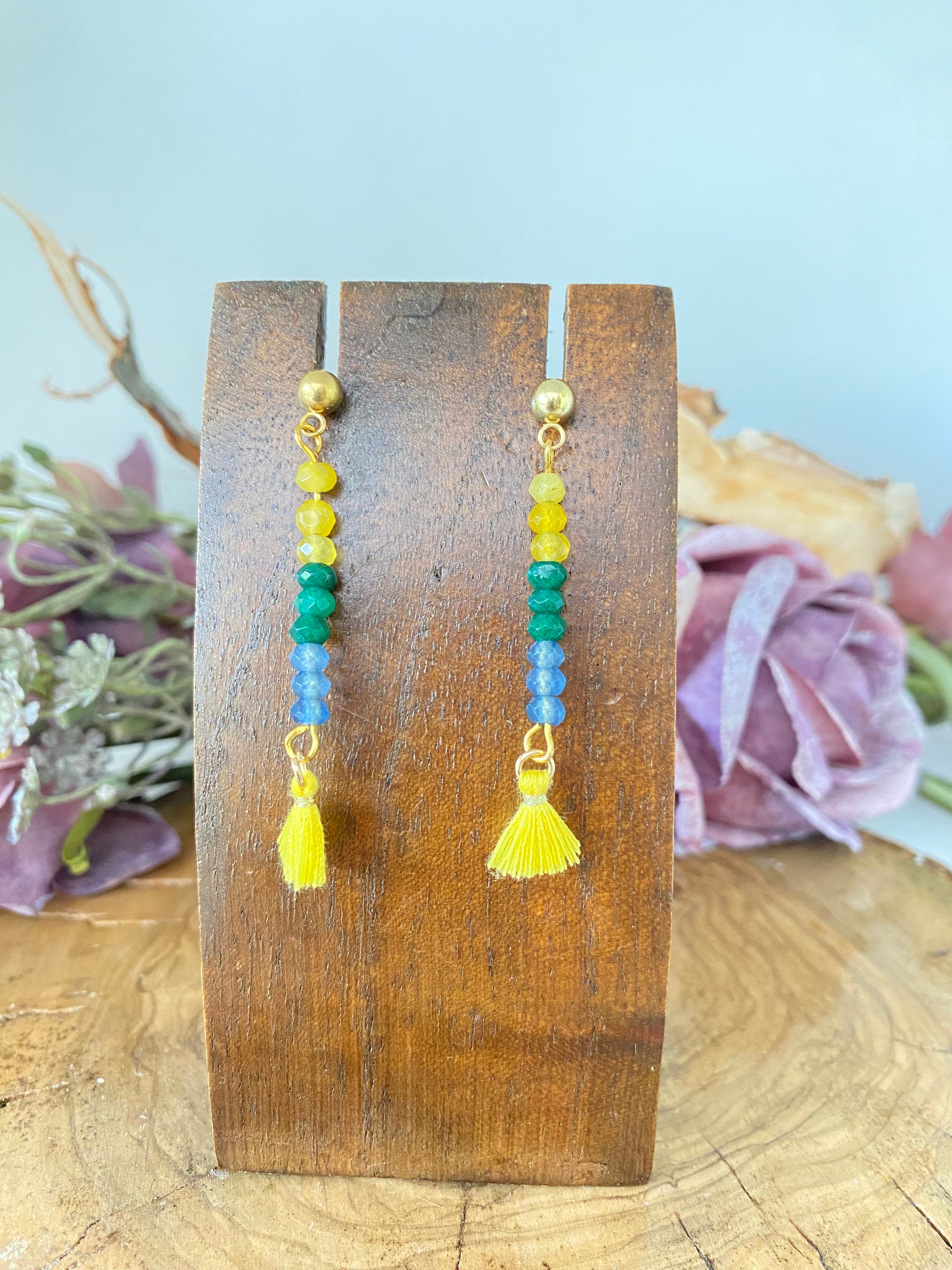 Pendientes Bolitas. Modelo Multicolor Fleco