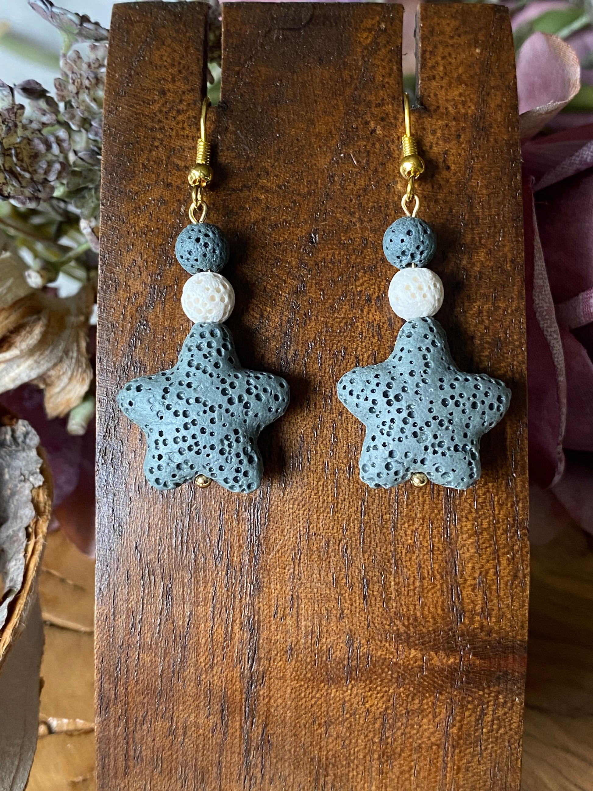 Pendientes Lava. Modelo Sandra
