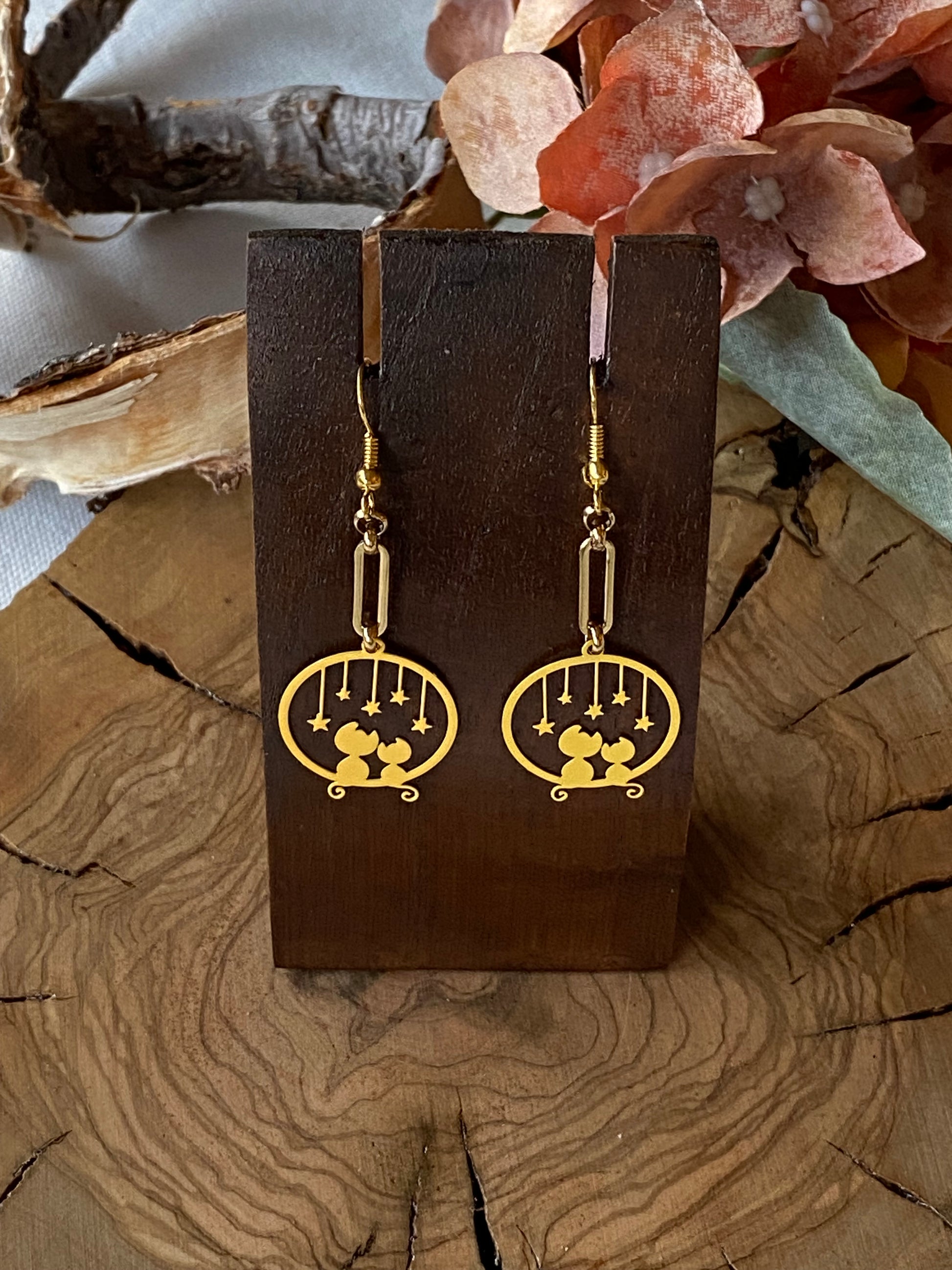 Pendientes Esmaltes. Modelo Gatitos