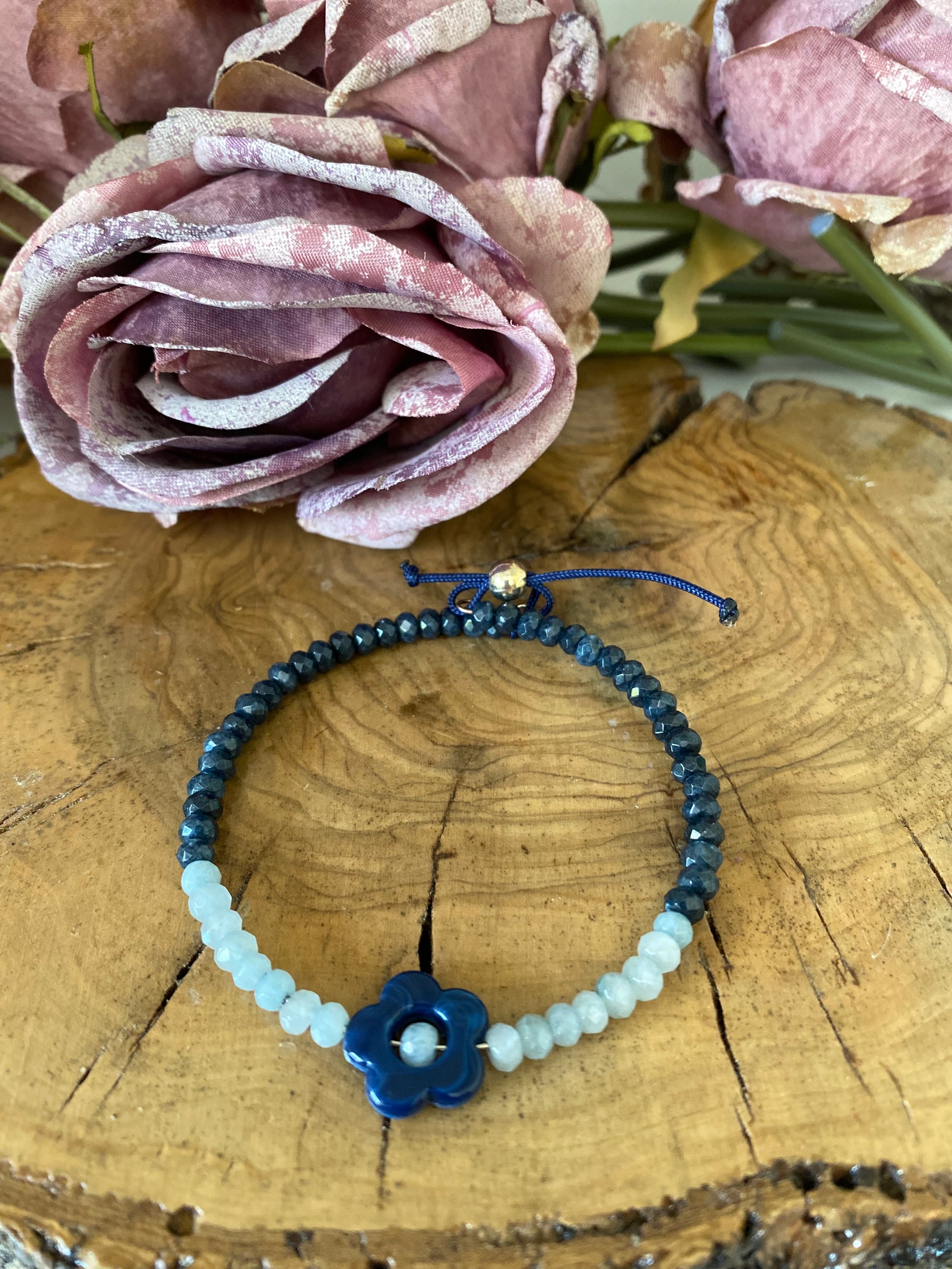 Pulsera Bolitas. Modelo Puri