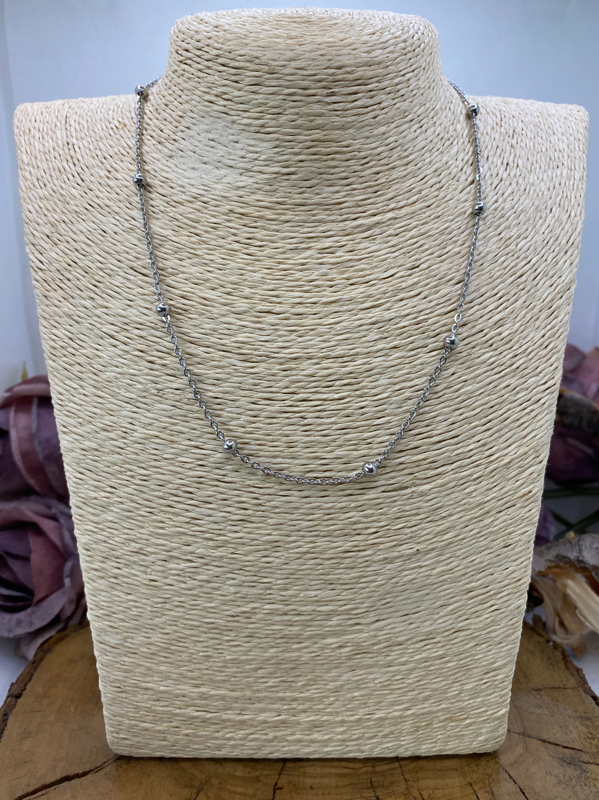 Collar Cadenas. Modelo Joker