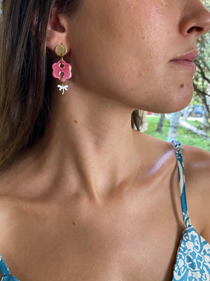 Hazlo tú. Pendientes botón: Paso 4. Elige el color de la libélula.